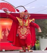 蛇年新春文化庙会亮相智利“中国公园”