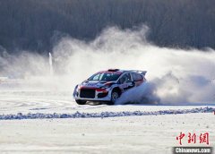 近百位中外车手挑战长春冰雪赛道