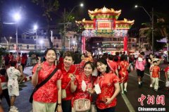 曼谷“欢乐春节”活动吸引各国游客共欢乐