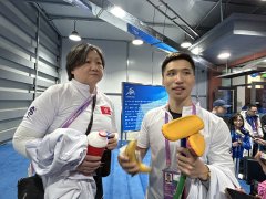 中国香港冰壶混双：目标进入四强 希望有时间去