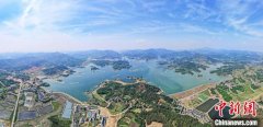 （身边的变化）湖北推动农村公路“走得通”到