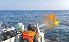 北部战区海军某大队开展海上训练