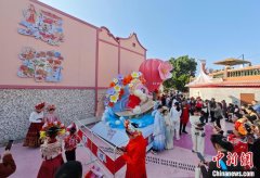 （文化中国行）首个“非遗版”春节：新风旧俗