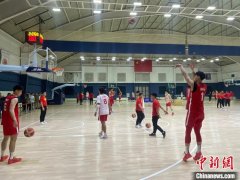 中国男篮主教练谈对阵日本男篮：需力争在攻防