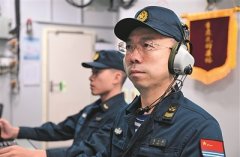 战舰破浪我为锋