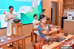 何以中国·行走海南｜侨校飘茶香 职教新发展