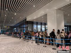 广州春节假期珠江游与邮轮游成市民游客“新风
