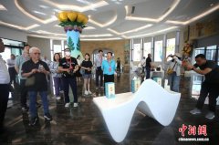 海外华文媒体走进新疆克州采访