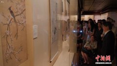 菲律宾华裔家族捐赠“两塗轩”书画在上海展出