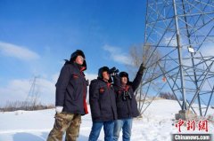 亚冬会保电背后：棉鞋里的坚守与担当